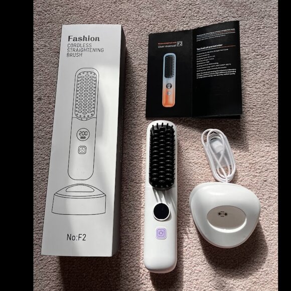 Portable Cordless Hair Straightener Brush for Travel, Built in Battery - Picture 6 of 6